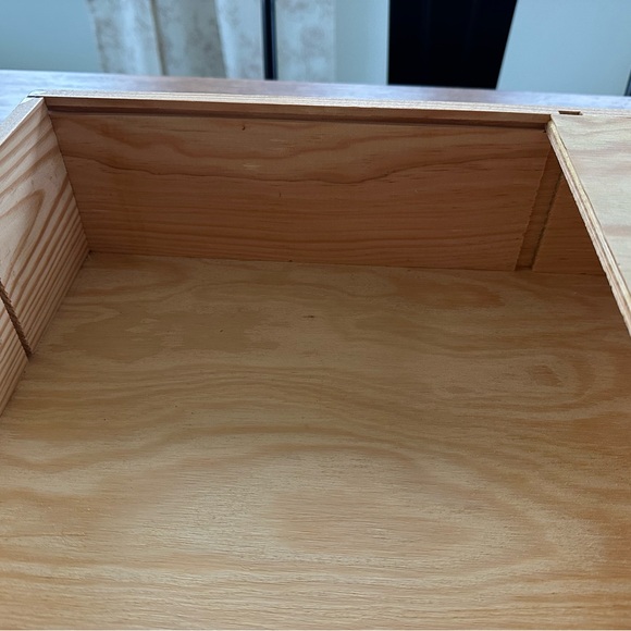 Vintage Bouchard Aîné & Fils Wooden Wine Box - Picture 3 of 6